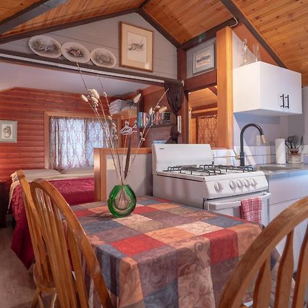 Hillside Bungalows Banff Luaran gambar
