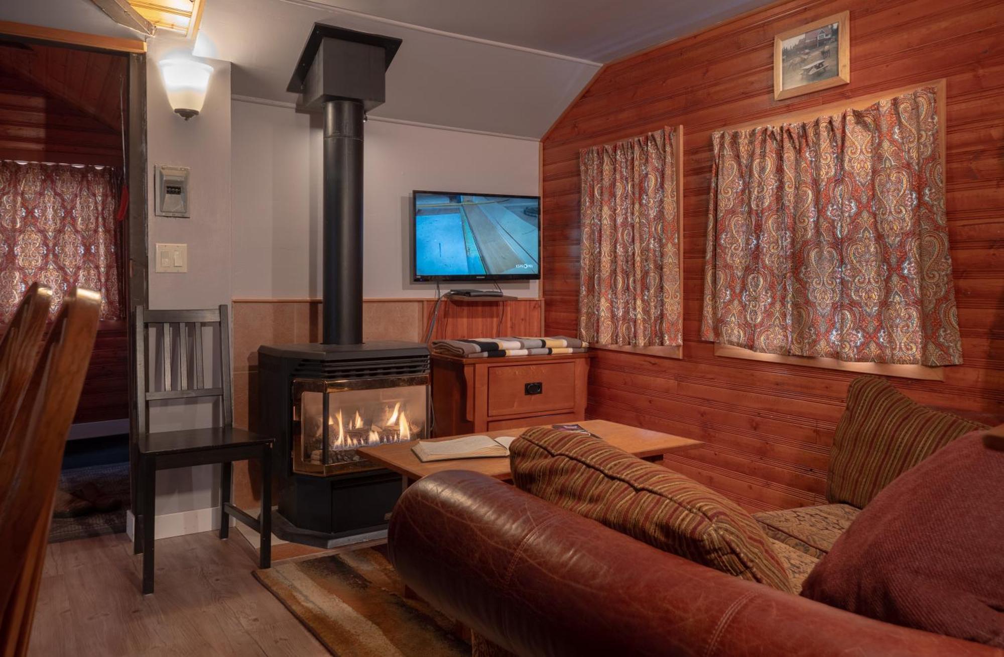 Hillside Bungalows Banff Luaran gambar